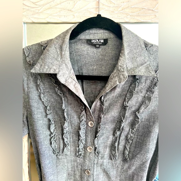 Grey dress v neck. - Picture 3 of 3